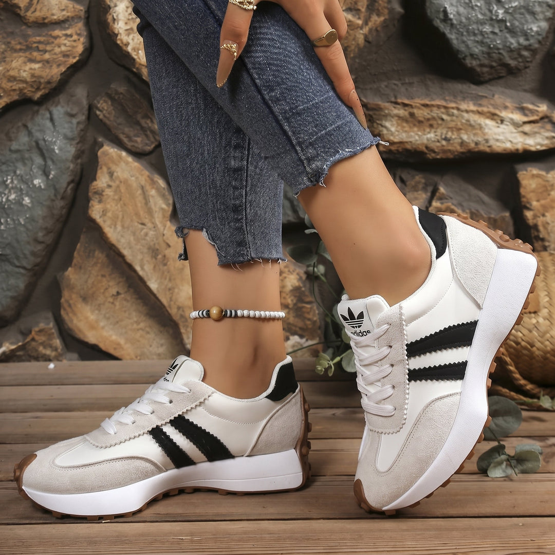 AD® Cleo Sneakers